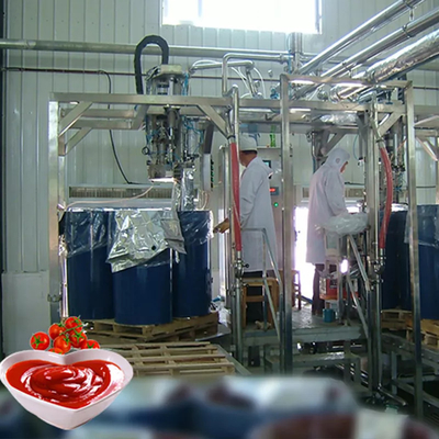 Venta en caliente Completa planta de producción de tomate personalizada Nueva máquina de procesamiento de omate / jugo de tomate / salsa / pulpa con PLC SUS304 / 316