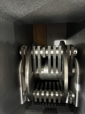 Extractor industrial de jugo de jengibre por trituración y extracción de jugo con cabeza reguladora de presión ajustable