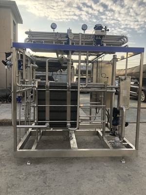 Máquina de pasteurización de alta capacidad 0,5-20L/H para la línea de procesamiento de leche/zumo de frutas/salsa totalmente automática o semiautomática con PLC