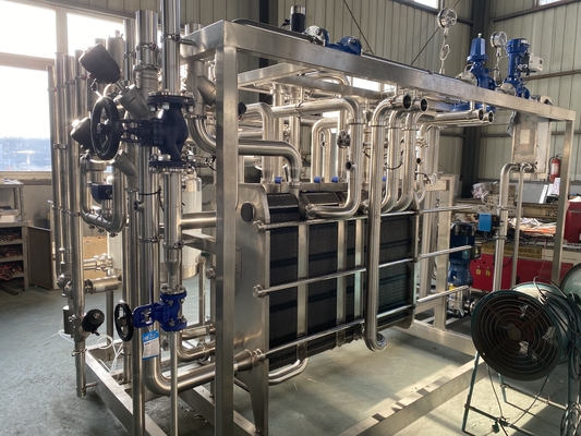 Máquina de pasteurización de alta capacidad 0,5-20L/H para la línea de procesamiento de leche/zumo de frutas/salsa totalmente automática o semiautomática con PLC
