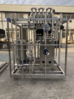 Máquina de pasteurización de alta capacidad 0,5-20L/H para la línea de procesamiento de leche/zumo de frutas/salsa totalmente automática o semiautomática con PLC