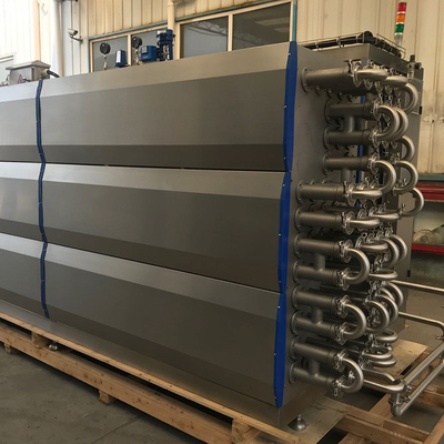 Eficiente y fácil de operar Esterilizador UHT para la línea de procesamiento de jugo de frutas / cerveza personalizado 500-20000L / H Equipo de esterilización tubular SUS304/316