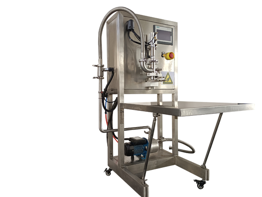 Venta caliente Semi-automático no aséptico BIB relleno para 2L / 5L / 15L bolsa en la caja de frutas Jiuce / leche / máquina de llenado de aceite con PLC