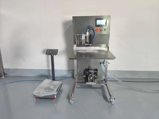 Venta caliente Semi-automático no aséptico BIB relleno para 2L / 5L / 15L bolsa en la caja de frutas Jiuce / leche / máquina de llenado de aceite con PLC