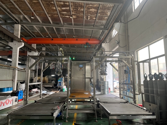 Máquina de llenado de doble cabeza de alto rendimiento personalizada 20-1000l BID Bolsa en tambor llenador aséptico llenador de caja de toneladas para fábrica de bebidas lácteas
