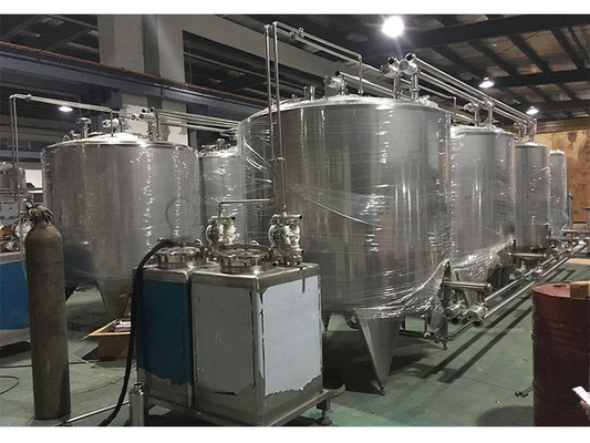 Sistema CIP personalizado de alta calidad para la línea de procesamiento de frutas máquina limpia en el lugar SUS304/316 con PLC